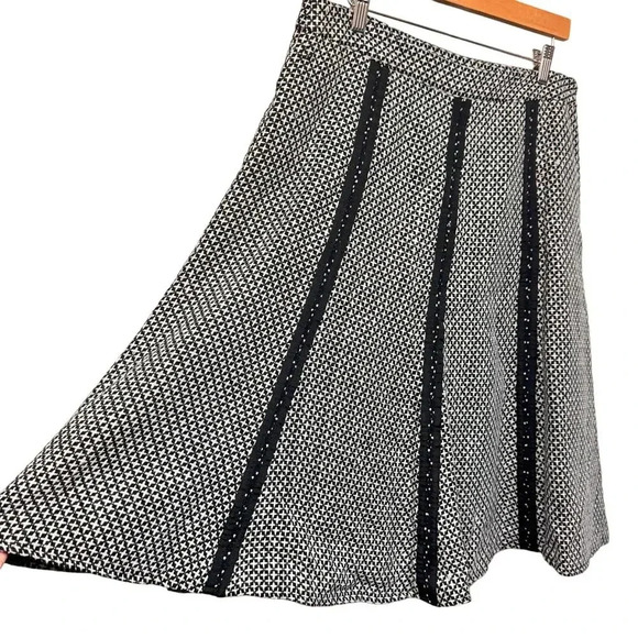 New Yarns & Stitches Knit Geometrical Print Flare Full Skirt Plus Size Womens 16 - Picture 9 of 13